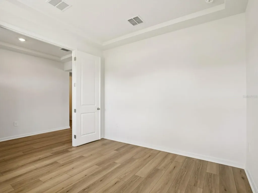 9016 Venetia Court Palmetto FL 34221