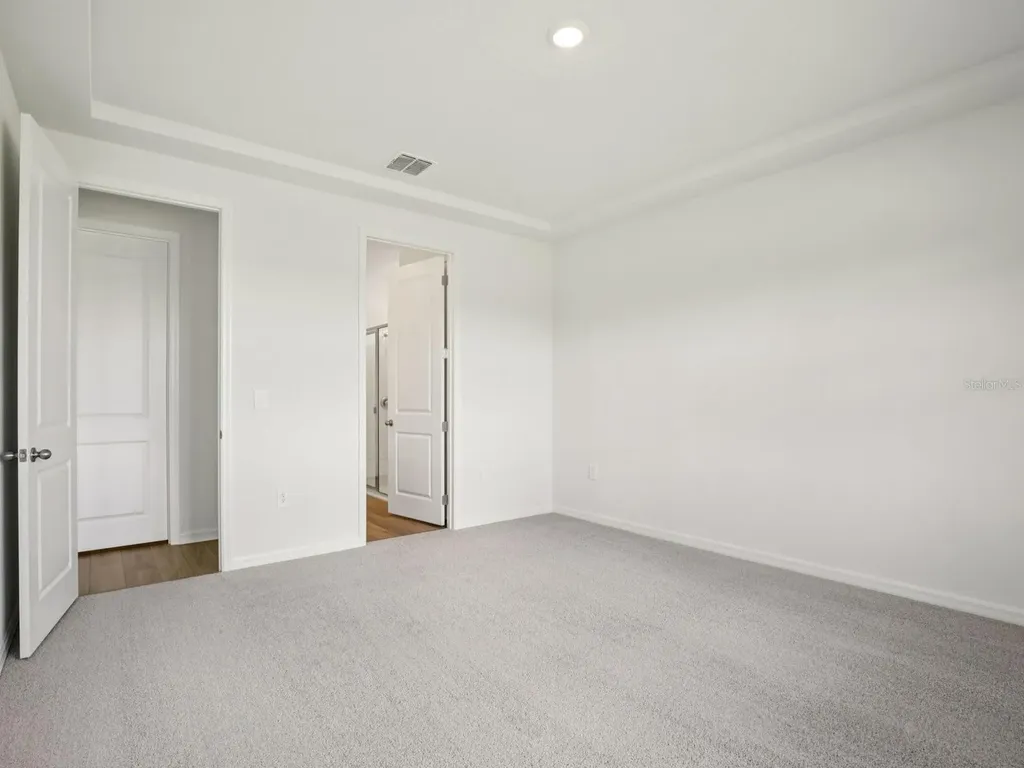 9016 Venetia Court Palmetto FL 34221