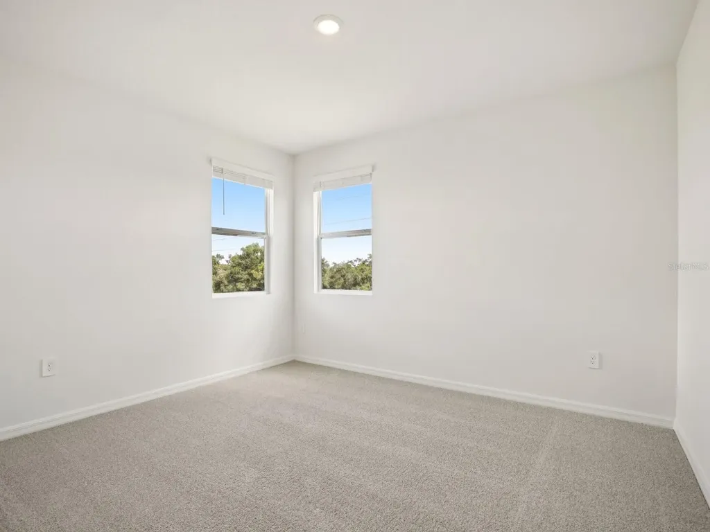9016 Venetia Court Palmetto FL 34221