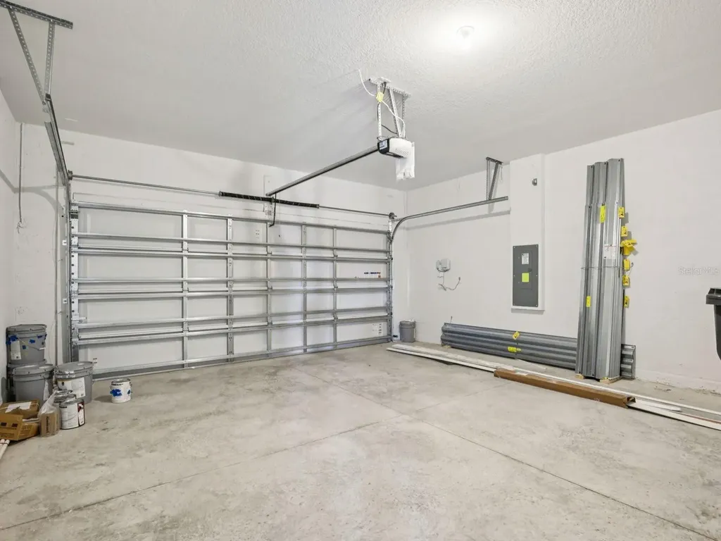 9016 Venetia Court Palmetto FL 34221