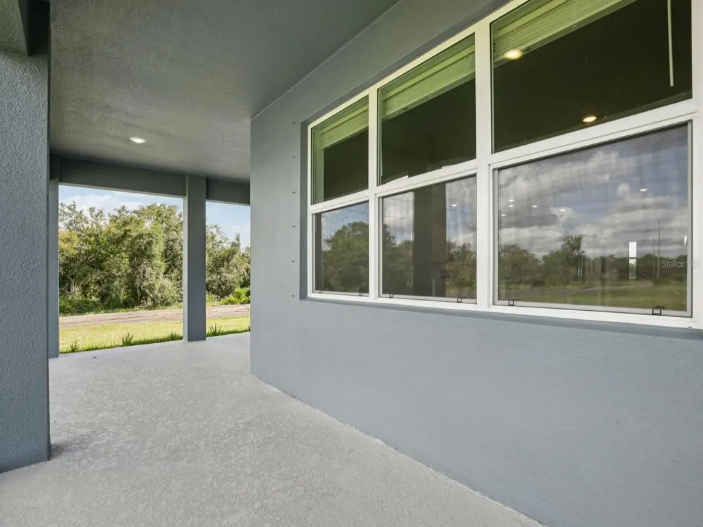 9016 Venetia Court Palmetto FL 34221