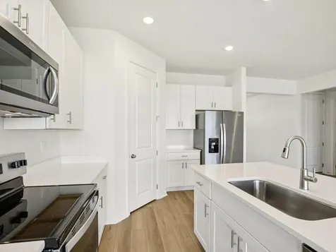 9016 Venetia Court Palmetto FL 34221