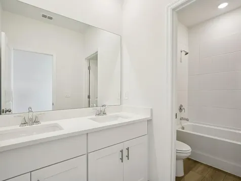 9016 Venetia Court Palmetto FL 34221