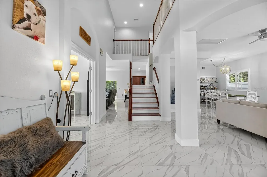 382 Rosalind Lane Oldsmar FL 34677