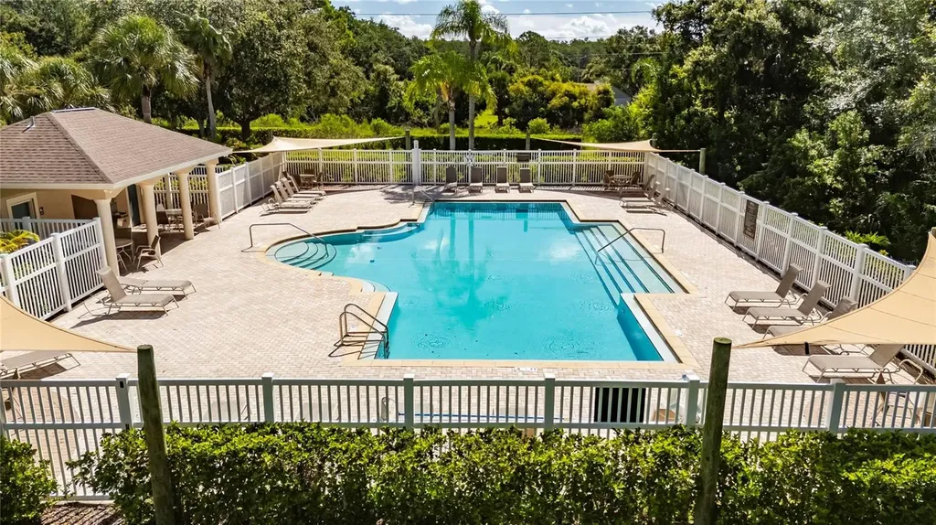 382 Rosalind Lane Oldsmar FL 34677