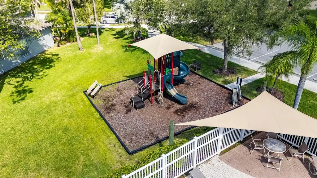 382 Rosalind Lane Oldsmar FL 34677