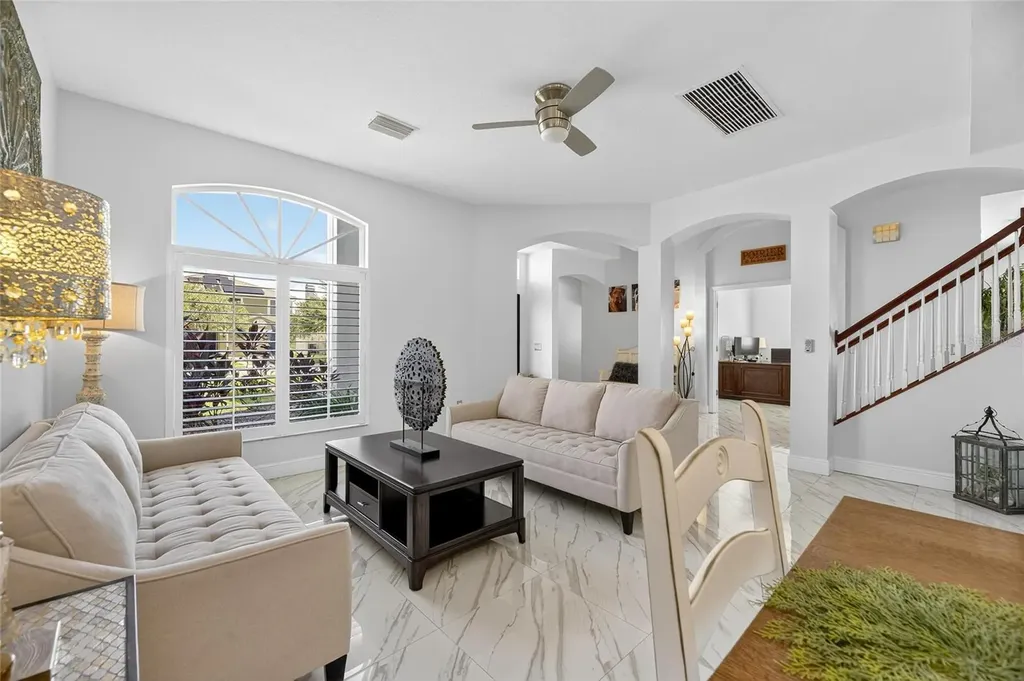 382 Rosalind Lane Oldsmar FL 34677