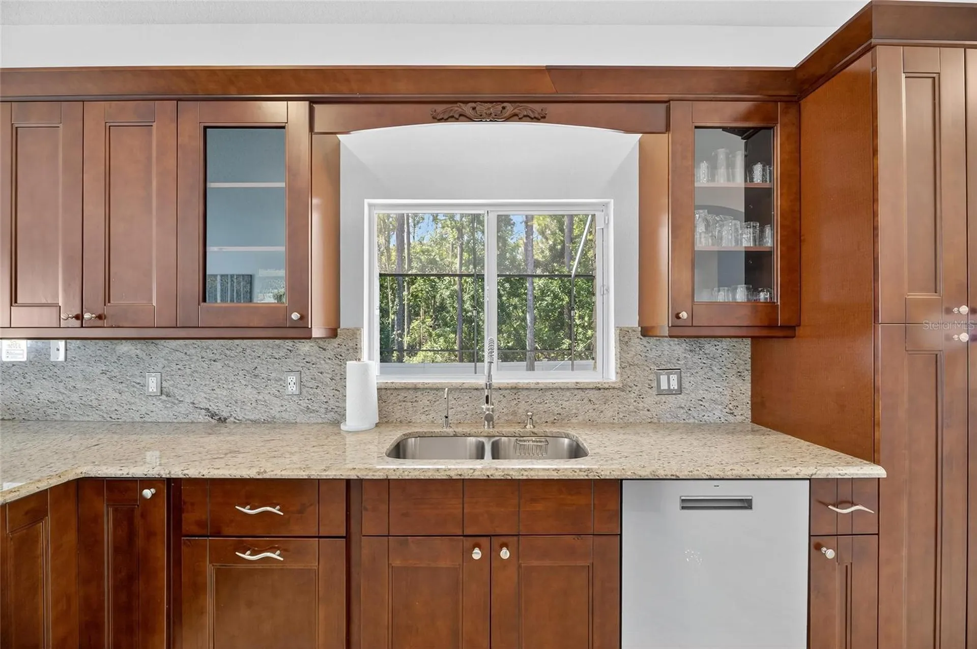 382 Rosalind Lane Oldsmar FL 34677