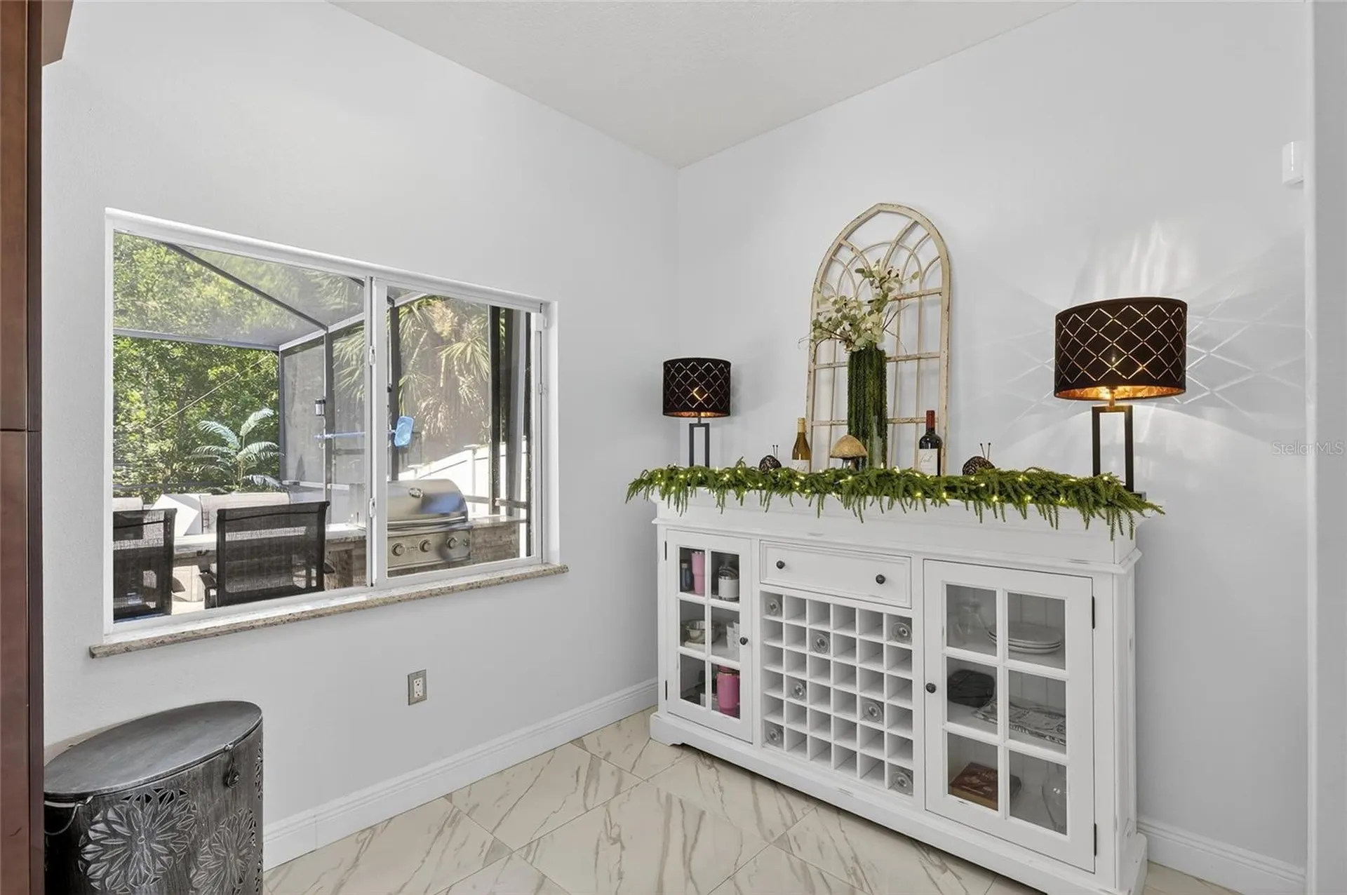 382 Rosalind Lane Oldsmar FL 34677