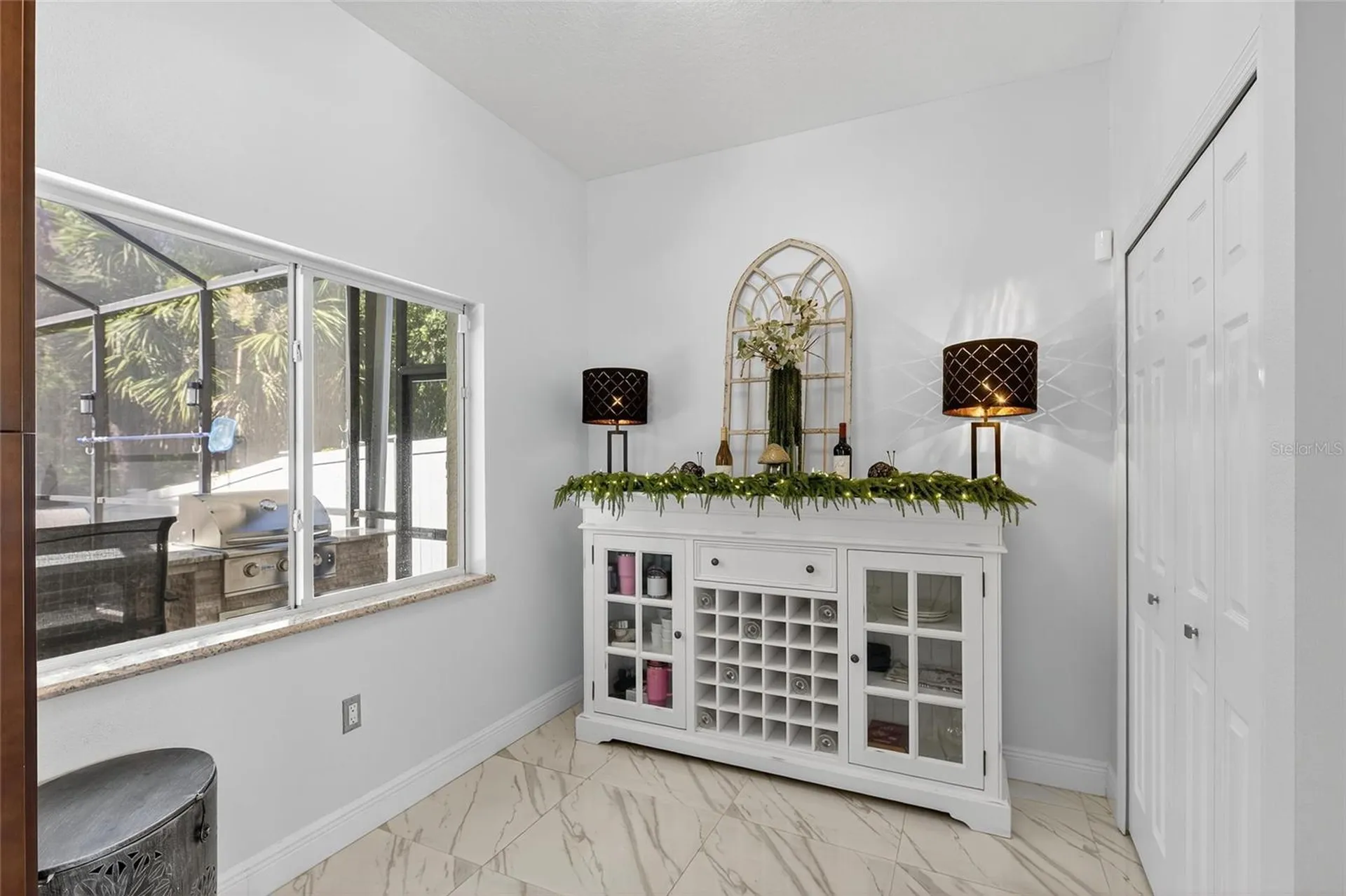 382 Rosalind Lane Oldsmar FL 34677
