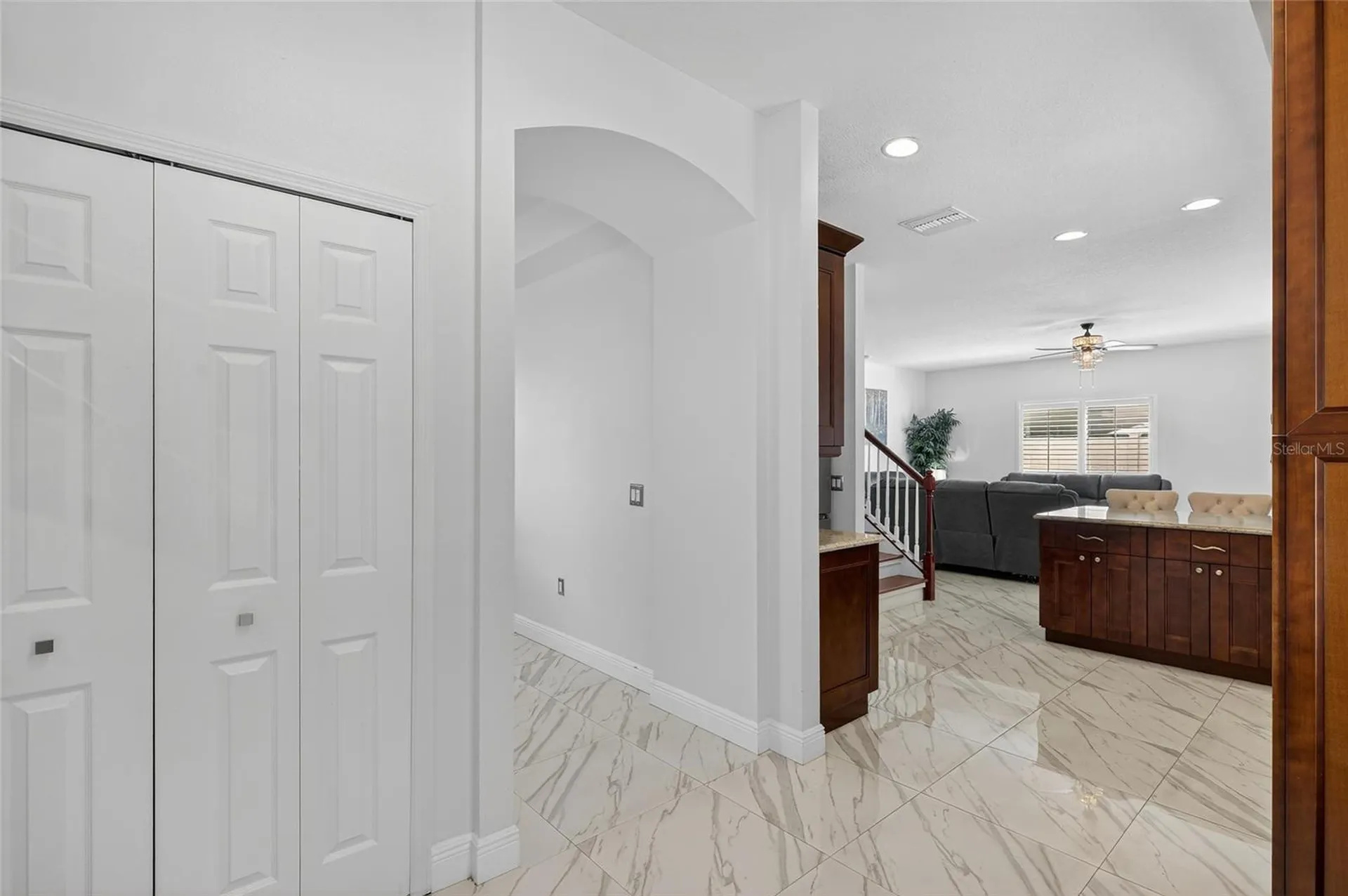 382 Rosalind Lane Oldsmar FL 34677