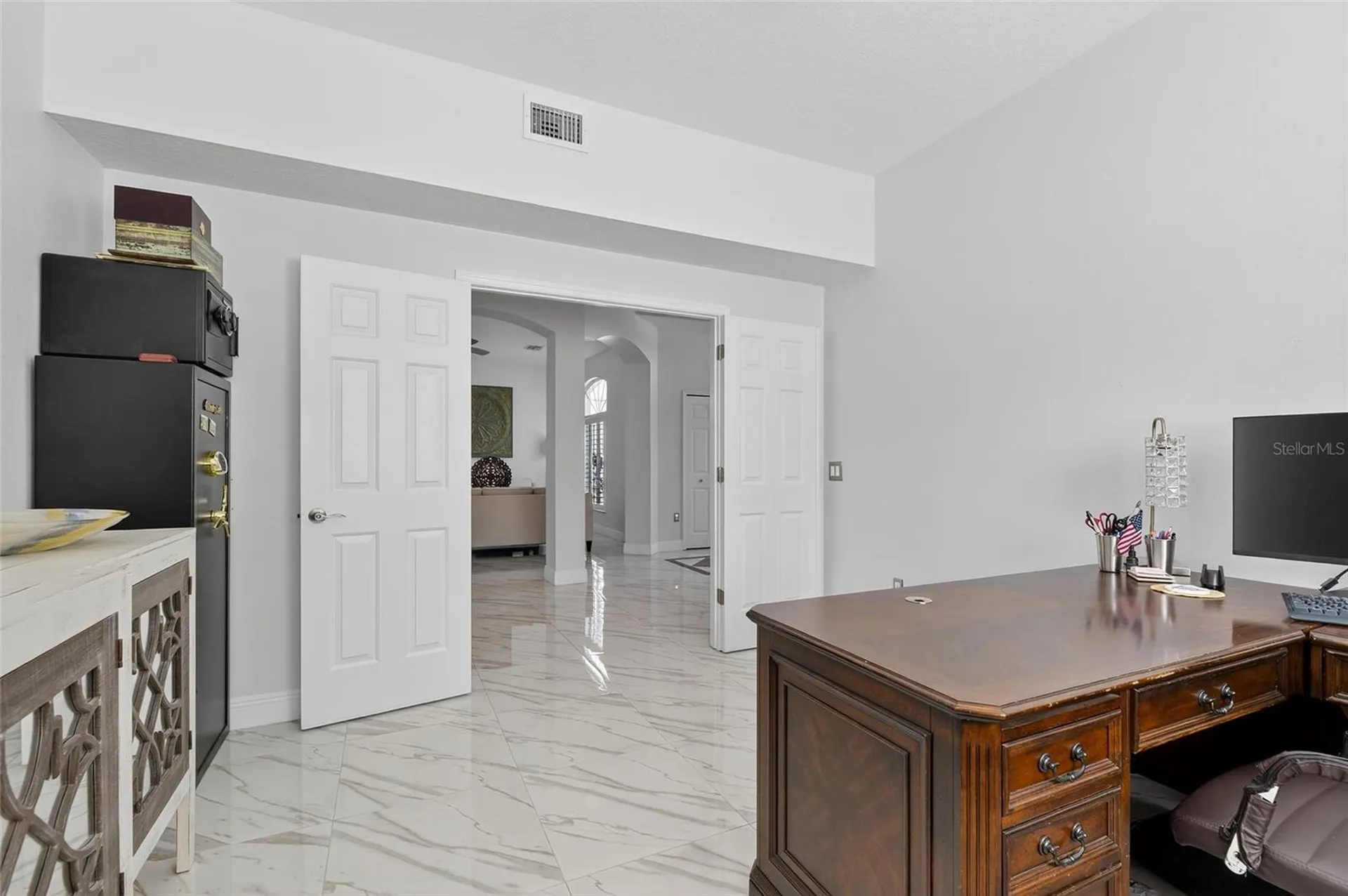 382 Rosalind Lane Oldsmar FL 34677