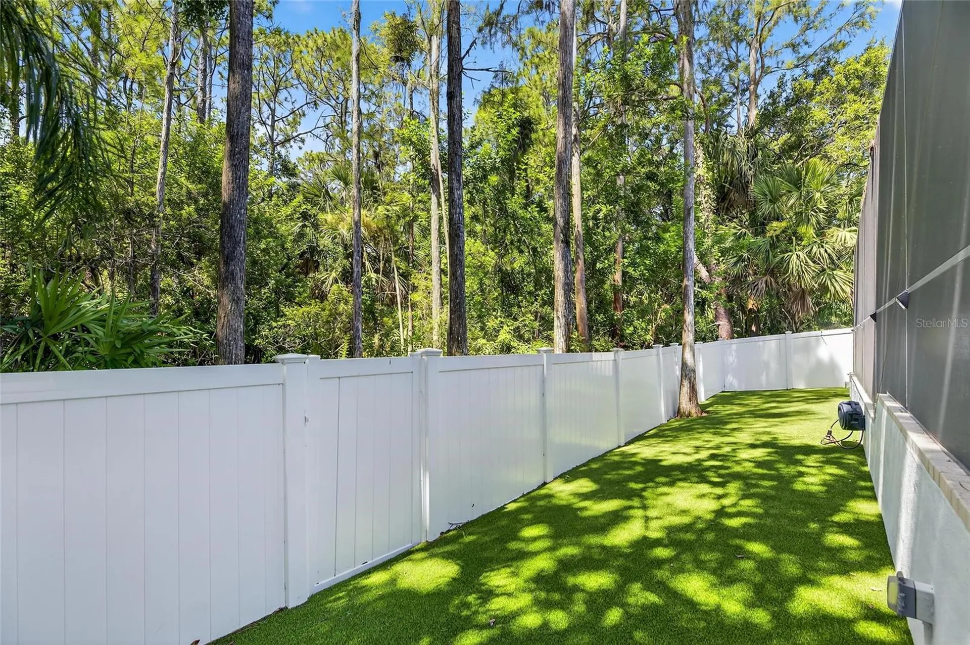 382 Rosalind Lane Oldsmar FL 34677
