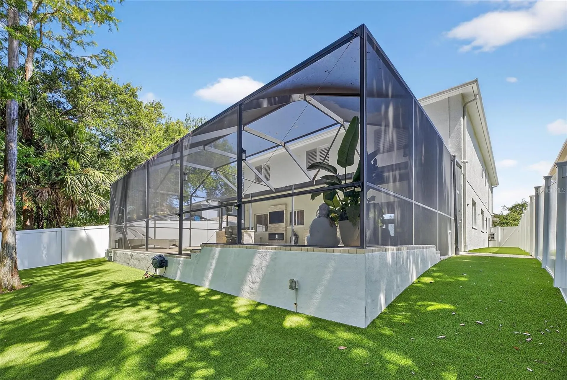 382 Rosalind Lane Oldsmar FL 34677