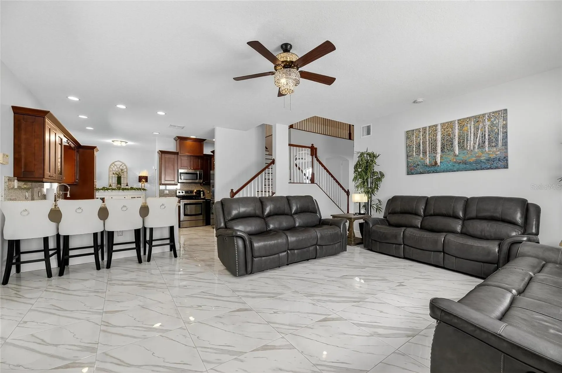 382 Rosalind Lane Oldsmar FL 34677
