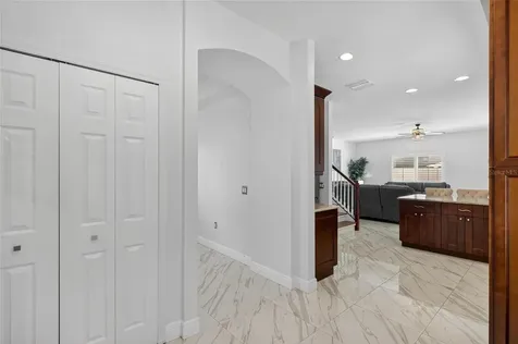 382 Rosalind Lane Oldsmar FL 34677
