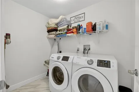 382 Rosalind Lane Oldsmar FL 34677