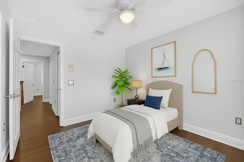 382 Rosalind Lane Oldsmar FL 34677