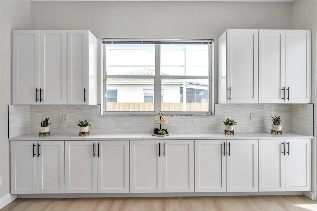 3720 72nd Avenue Circle E Sarasota FL 34243
