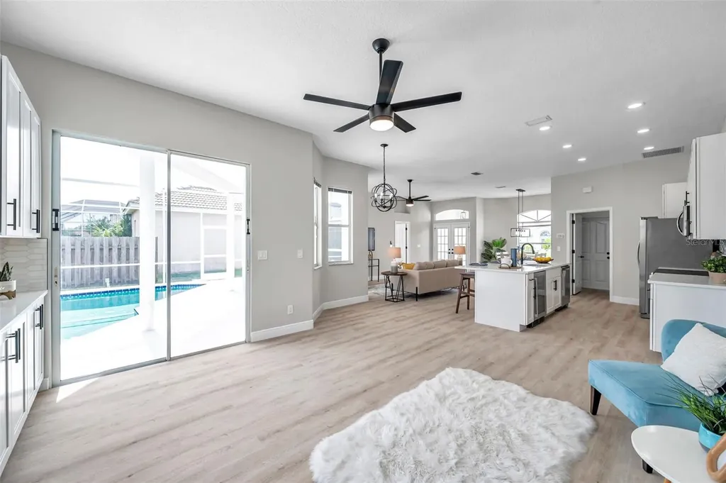 3720 72nd Avenue Circle E Sarasota FL 34243