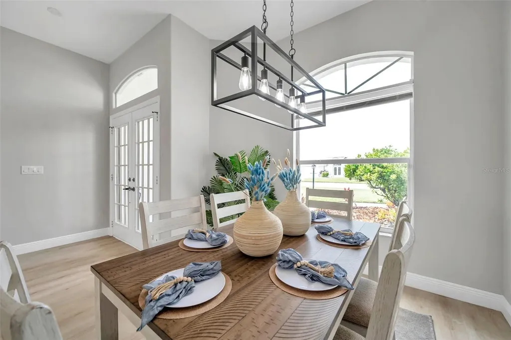 3720 72nd Avenue Circle E Sarasota FL 34243