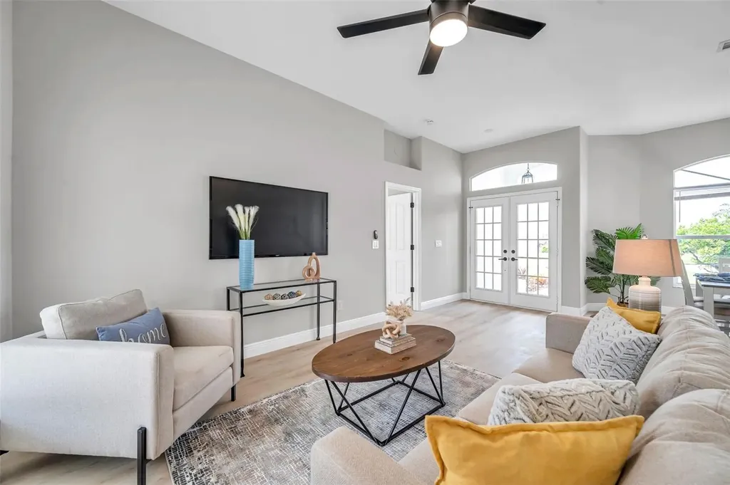 3720 72nd Avenue Circle E Sarasota FL 34243