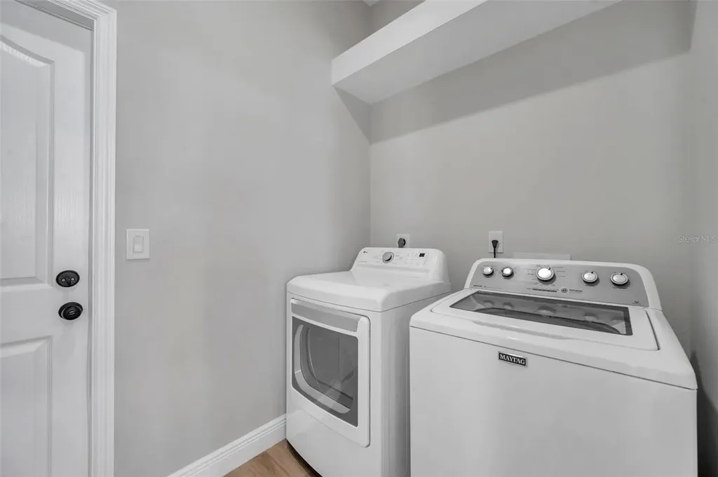3720 72nd Avenue Circle E Sarasota FL 34243