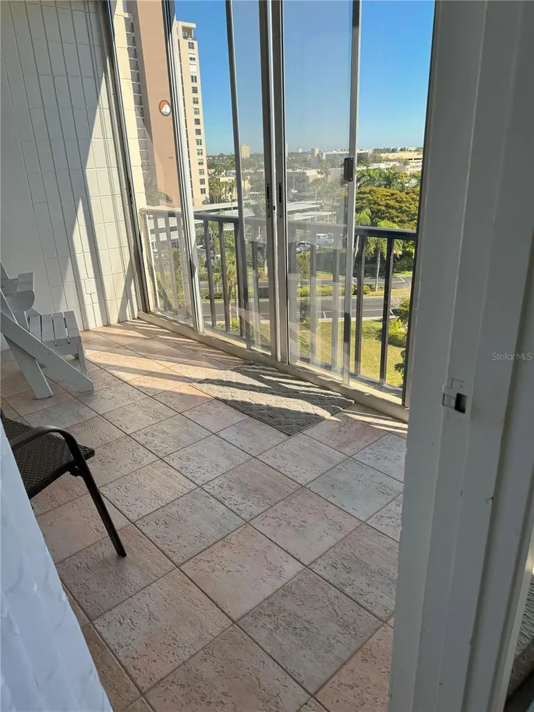 7400 Sun Island Drive S South Pasadena FL 33707