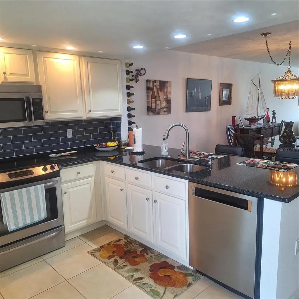 719 Pinellas Bayway S Tierra Verde FL 33715