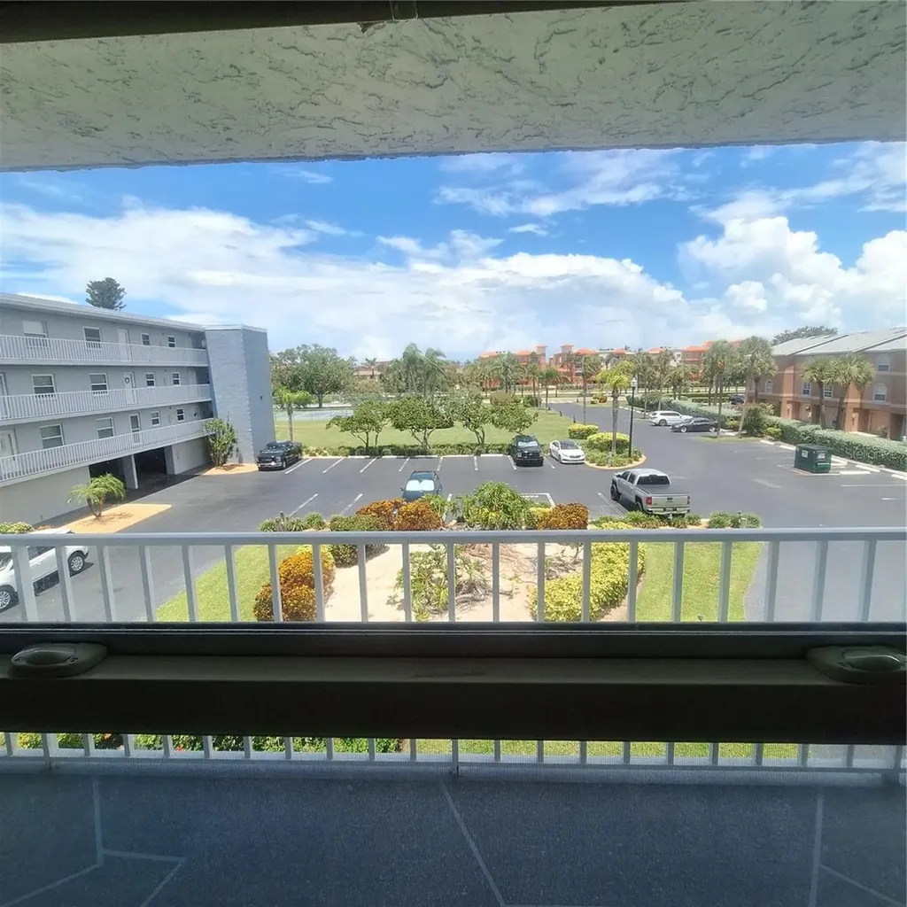 719 Pinellas Bayway S Tierra Verde FL 33715