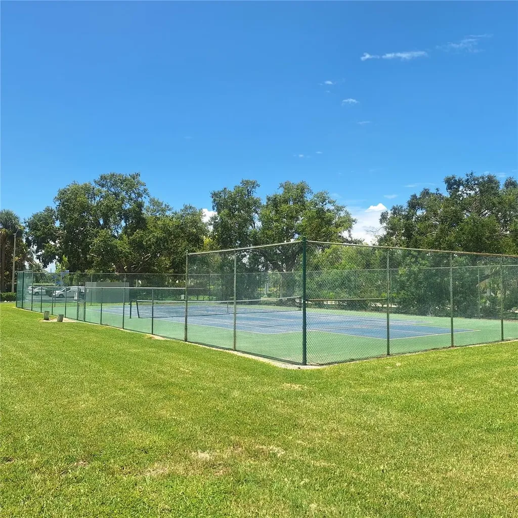 719 Pinellas Bayway S Tierra Verde FL 33715