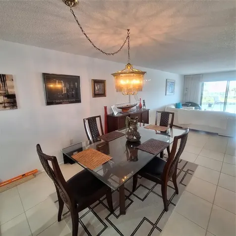 719 Pinellas Bayway S Tierra Verde FL 33715
