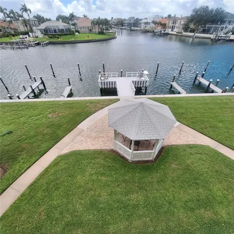 719 Pinellas Bayway S Tierra Verde FL 33715