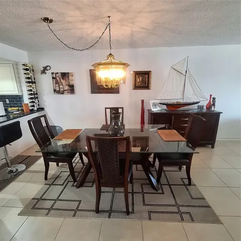 719 Pinellas Bayway S Tierra Verde FL 33715