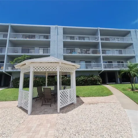 719 Pinellas Bayway S Tierra Verde FL 33715