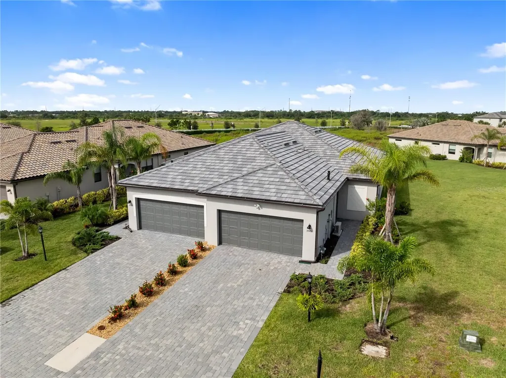 5506 Tidal Breeze Cove Bradenton FL 34211