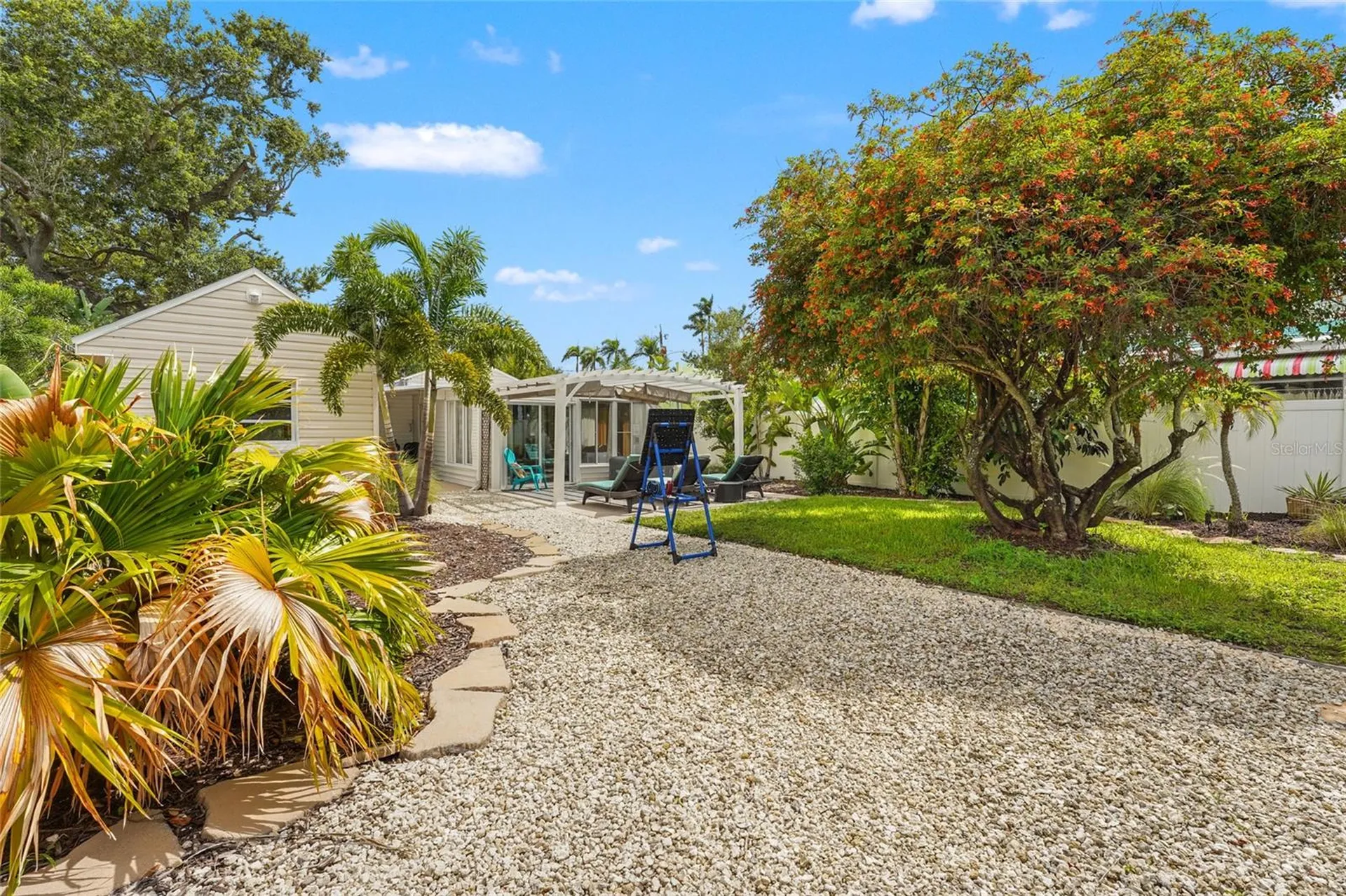 2705 2nd Avenue W Bradenton FL 34205
