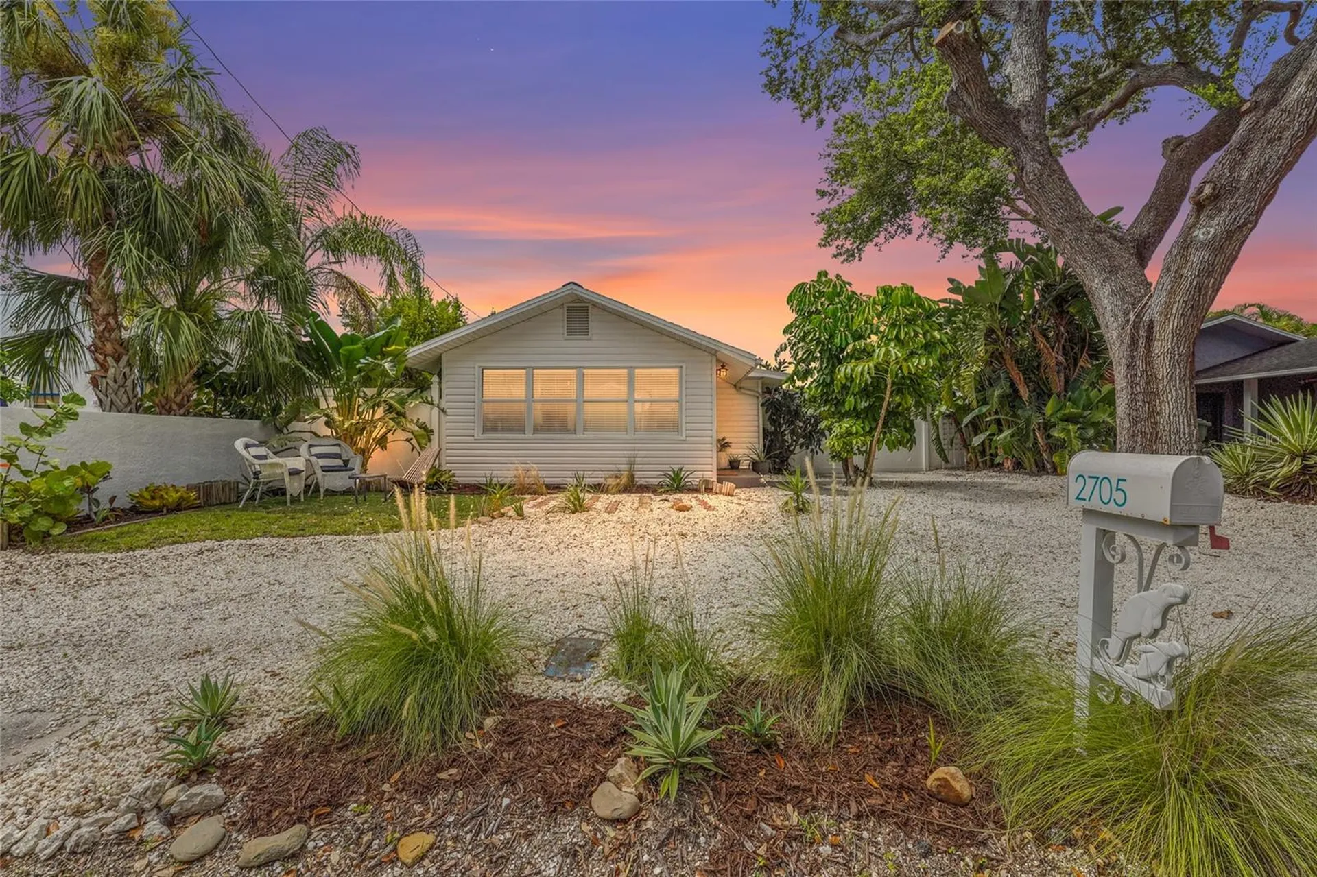 2705 2nd Avenue W Bradenton FL 34205