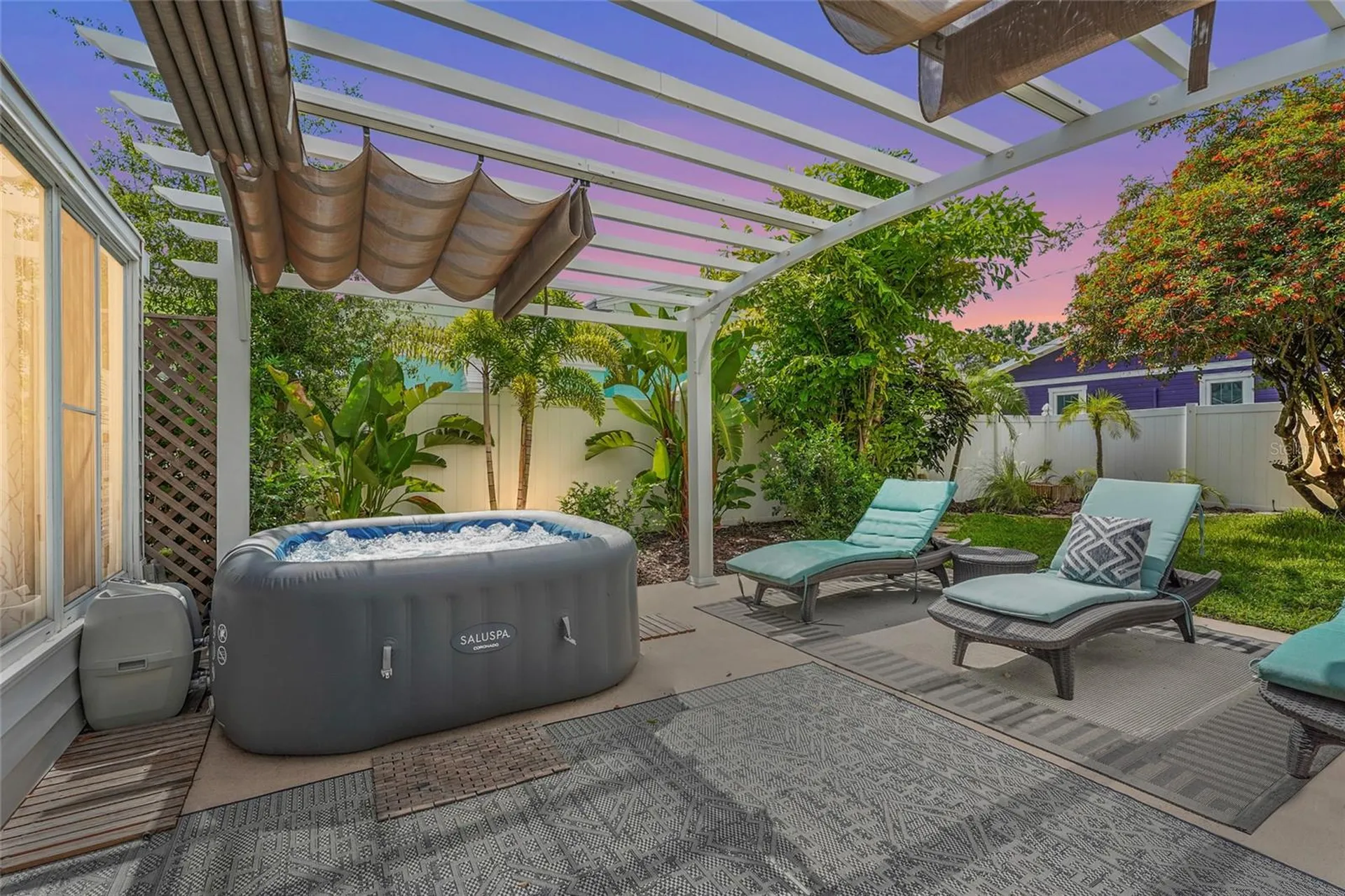 2705 2nd Avenue W Bradenton FL 34205