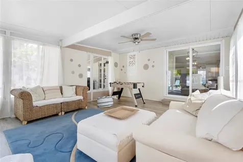 2705 2nd Avenue W Bradenton FL 34205
