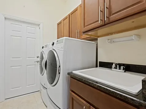 8348 Bridgeport Bay Circle Mount Dora FL 32757