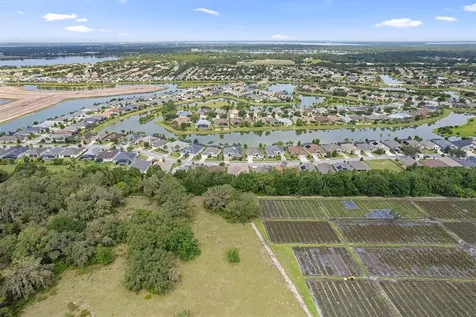 8348 Bridgeport Bay Circle Mount Dora FL 32757