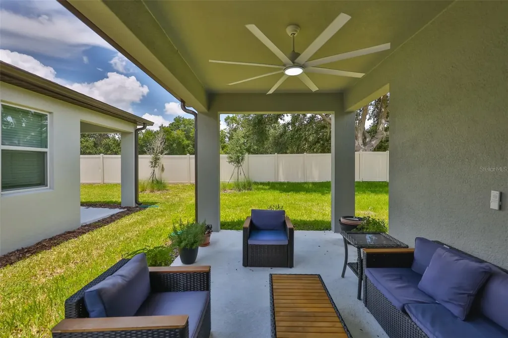 2948 Forest Meadow Avenue Valrico FL 33594