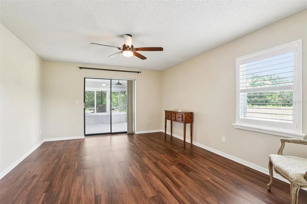 1812 New Bedford Drive Sun City Center FL 33573