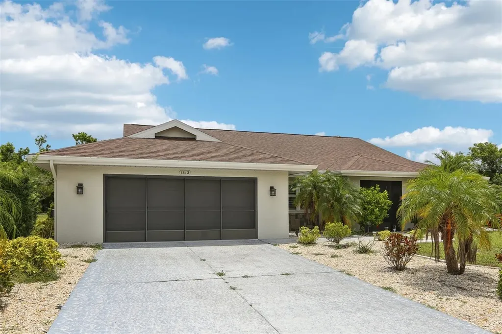 1812 New Bedford Drive Sun City Center FL 33573