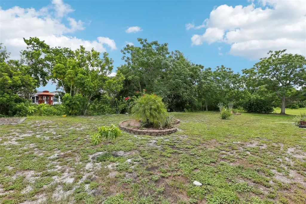 1812 New Bedford Drive Sun City Center FL 33573