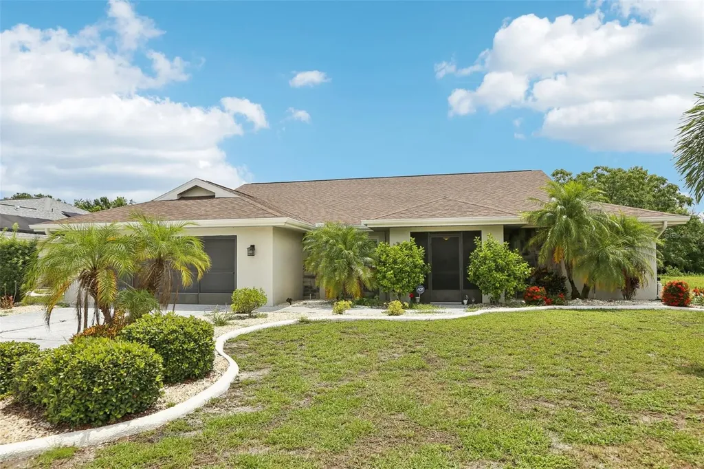 1812 New Bedford Drive Sun City Center FL 33573