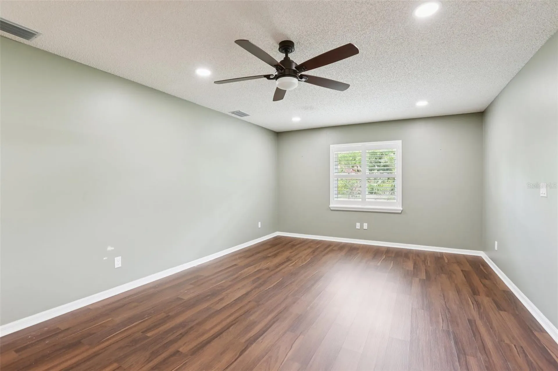 1812 New Bedford Drive Sun City Center FL 33573