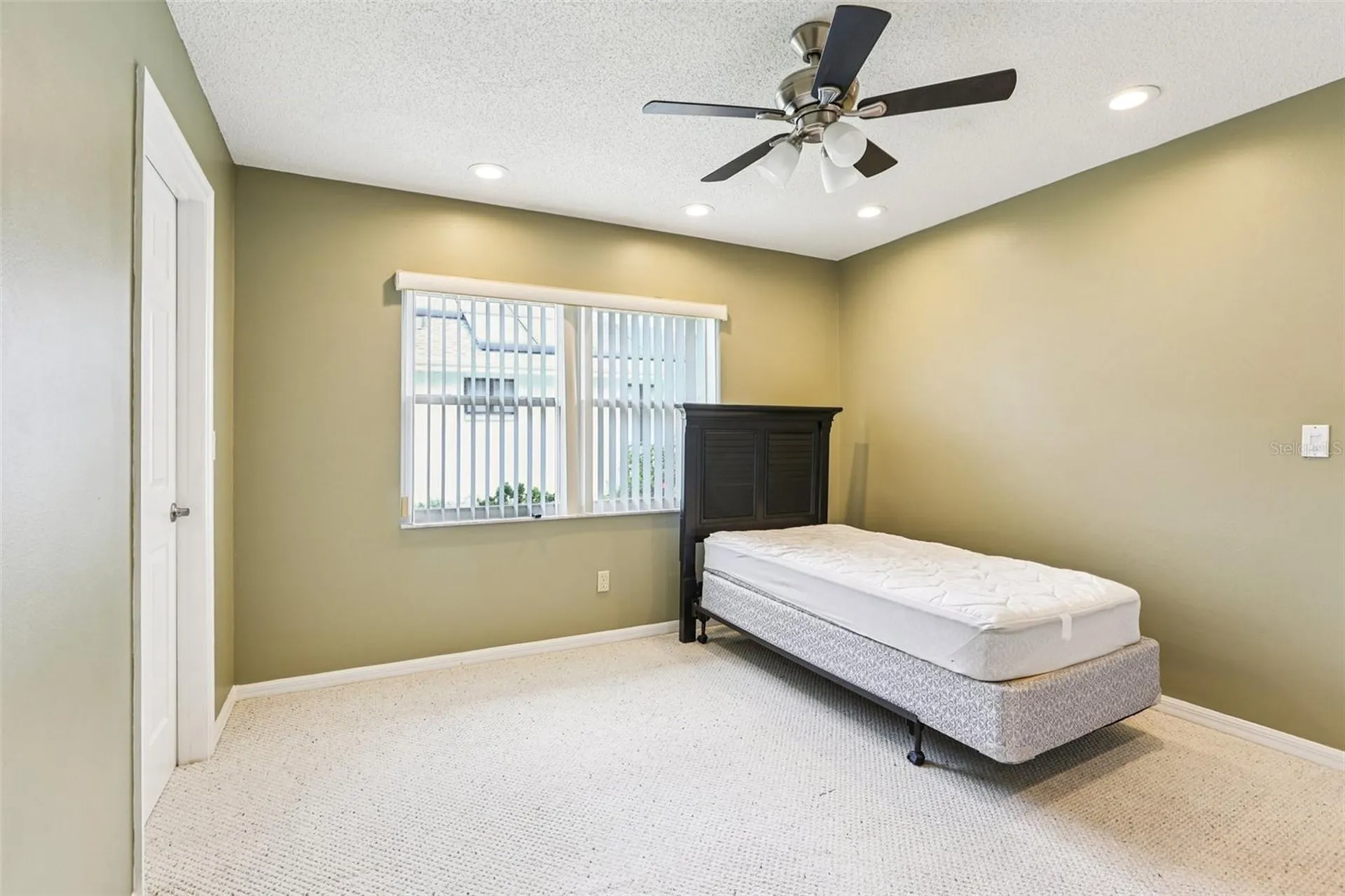 1812 New Bedford Drive Sun City Center FL 33573