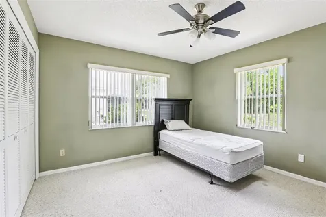 1812 New Bedford Drive Sun City Center FL 33573